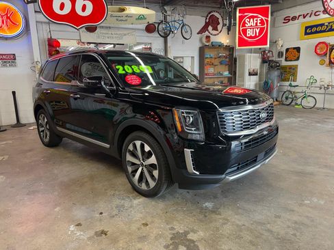 Used 2020 Kia Telluride S AWD/4WD image 7