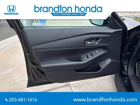 Used 2024 Honda Accord Sport image 11