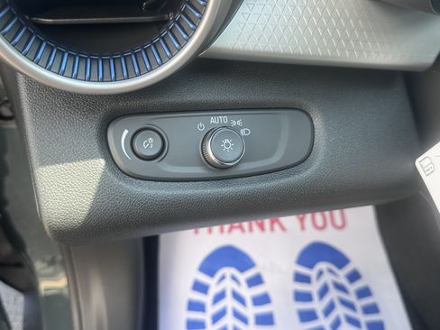 New 2026 Chevrolet Trax LS w/ LS Convenience Package FWD image 16
