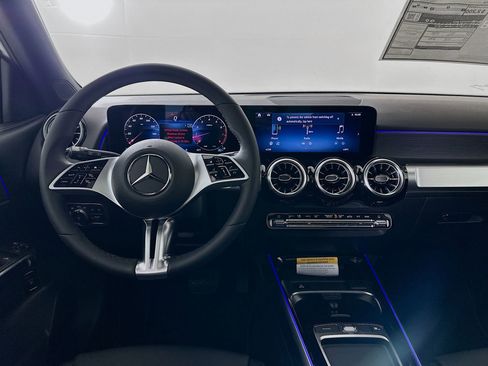 New 2026 Mercedes-Benz GLB 250 image 24