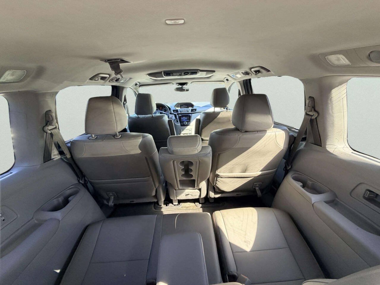 Used 2015 Honda Odyssey Touring Elite image 10