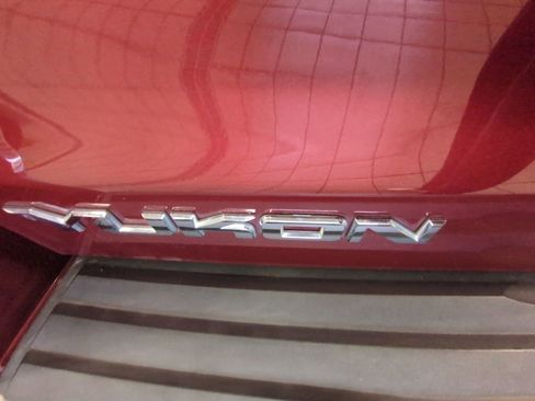 Used 2019 GMC Yukon SLT w/ Open Road Package image 29