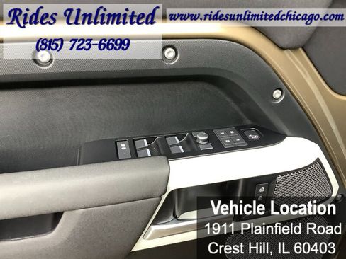 Used 2020 Land Rover Defender 110 SE AWD/4WD image 17