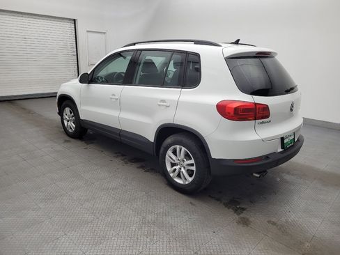 Used 2017 Volkswagen Tiguan S FWD image 3