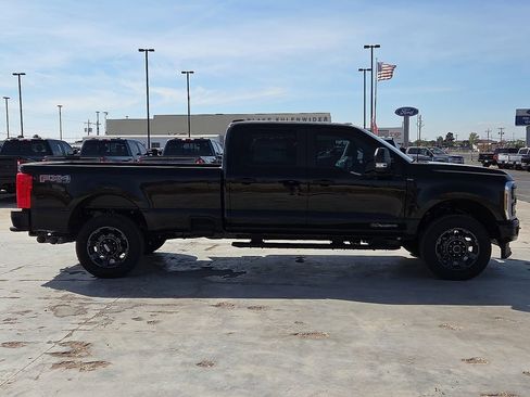 Used 2026 Ford F350 4x4 Crew Cab Super Duty image 6