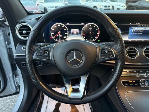 Used 2018 Mercedes-Benz E 300 image 16