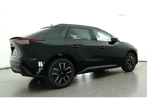 New 2026 Toyota bZ FWD image 25
