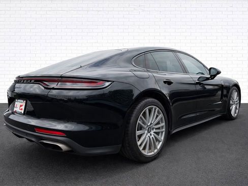 Used 2021 Porsche Panamera image 4