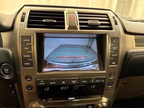 Used 2020 Lexus GX 460 Premium w/ Premium Package AWD/4WD image 27