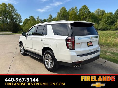 Used 2021 Chevrolet Tahoe Premier w/ Premium Package AWD/4WD image 6