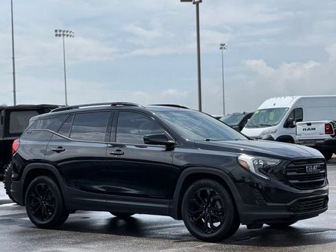 Used 2020 GMC Terrain SLE w/ Driver Convenience Package FWD image 37