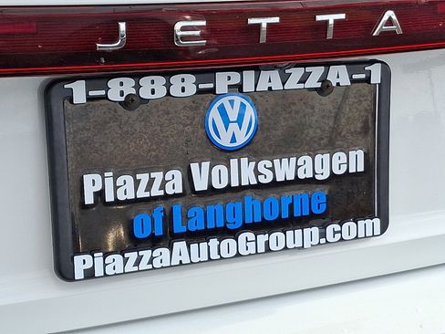 Used 2025 Volkswagen Jetta Sport image 30