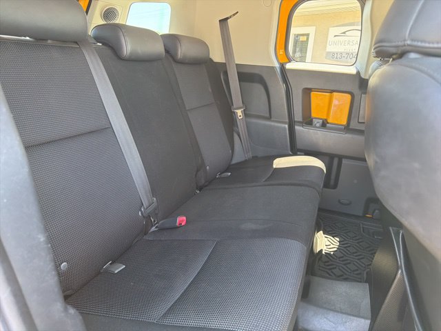 Used 2007 Toyota FJ Cruiser 2WD w/ Upgrade Pkg 2 image 27