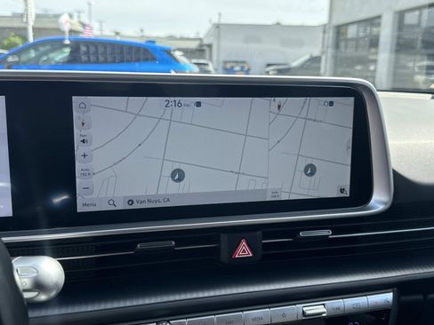 Used 2024 Hyundai Ioniq 6 SE RWD image 30