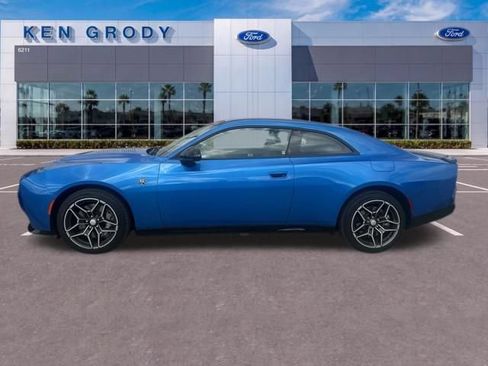 Used 2026 Dodge Charger Scat Pack AWD/4WD image 5
