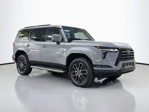 Used 2024 Lexus GX 550 w/ Accessory Package (2T) image 1