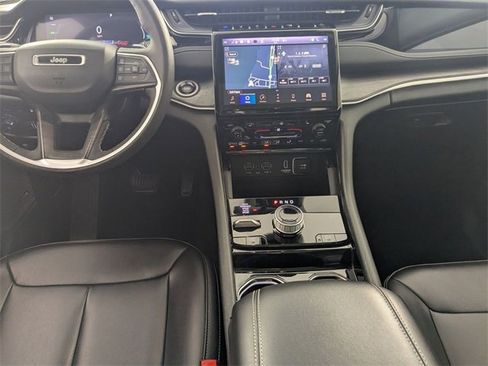 Used 2023 Jeep Grand Cherokee 4WD 4xe image 27