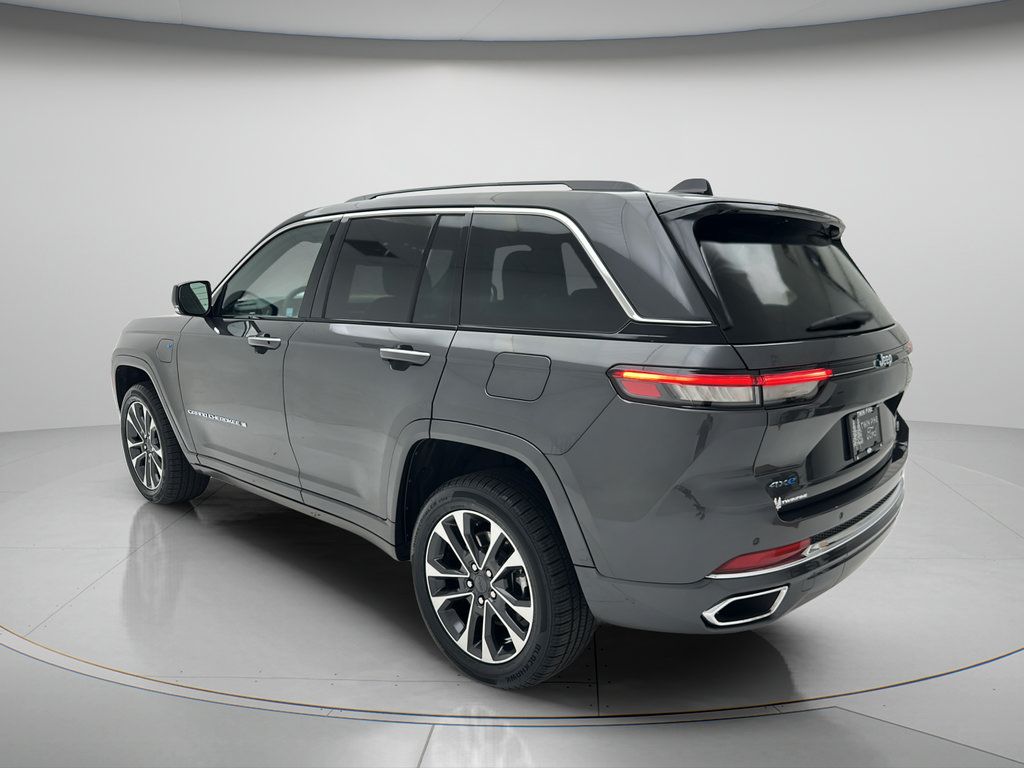 Used 2023 Jeep Grand Cherokee Overland AWD/4WD image 7