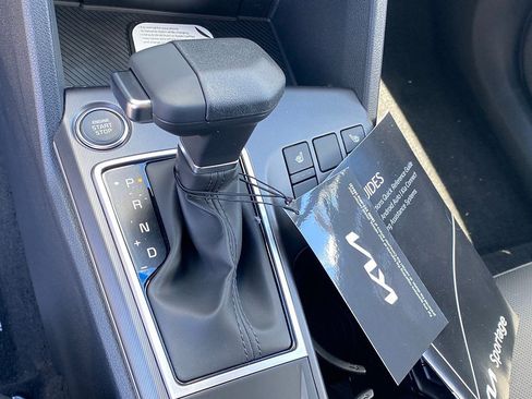 New 2026 Kia Sportage EX FWD image 19
