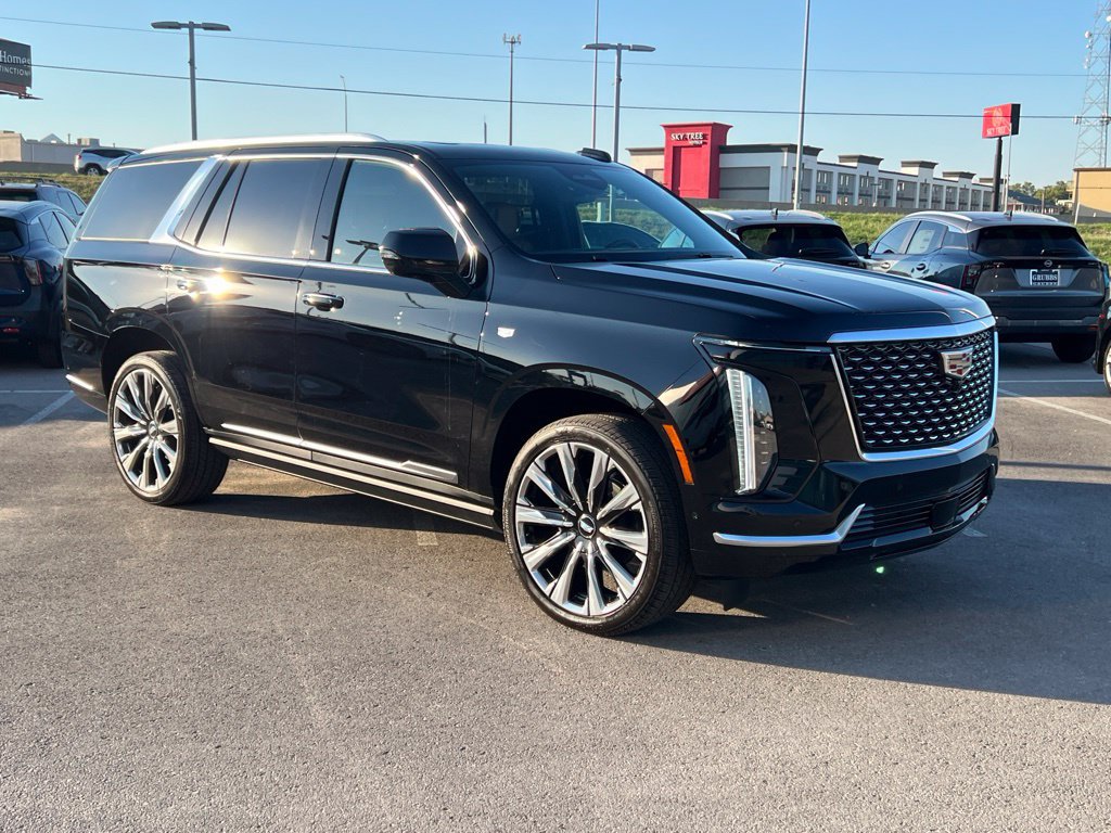 Used 2026 Cadillac Escalade Luxury w/ Touring Package AWD/4WD image 1