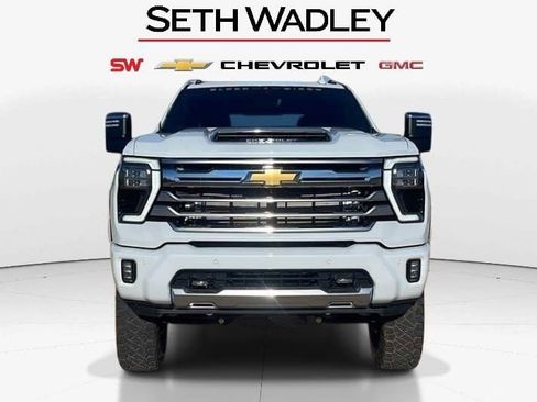 New 2026 Chevrolet Silverado 3500 High Country w/ High Country Premium Package AWD/4WD image 2