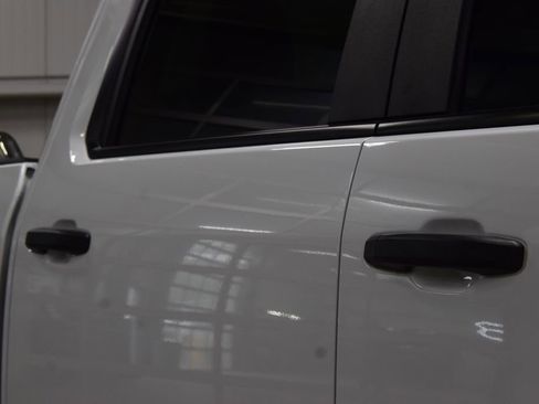 Used 2024 GMC Sierra 2500 Pro AWD/4WD image 21