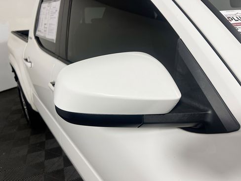 Used 2024 Toyota Tacoma SR5 w/ SR5 Upgrade Package image 12