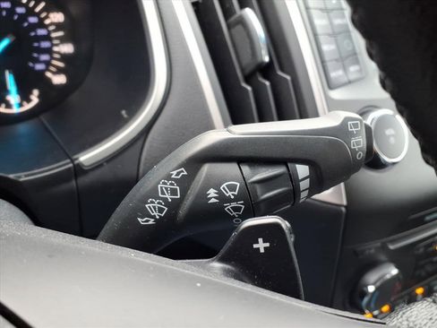 Used 2018 Ford Edge SEL w/ Class II Trailer Tow Package image 22