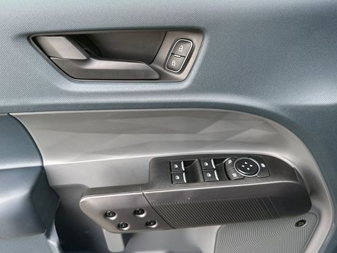 New 2025 Ford Maverick Lariat w/ Black Appearance Package image 12