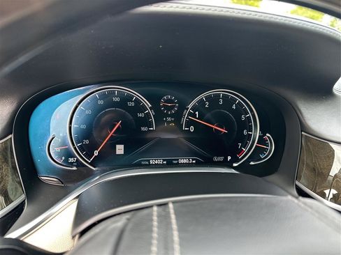 Used 2019 BMW 740i w/ Executive Package RWD image 17