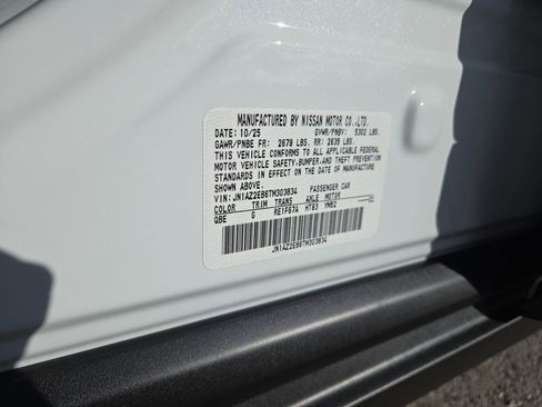 New 2026 Nissan Leaf Platinum+ FWD image 40