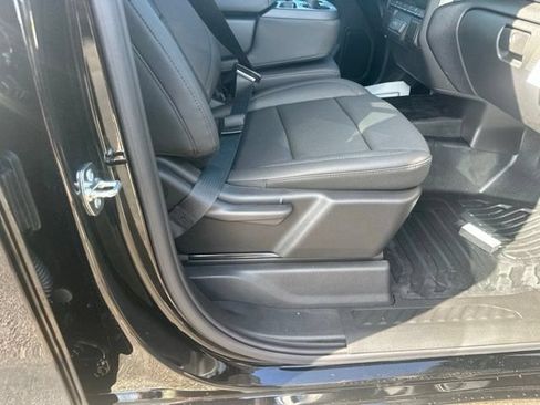 New 2026 Chevrolet Silverado 1500 W/T w/ WT Value Package AWD/4WD image 32