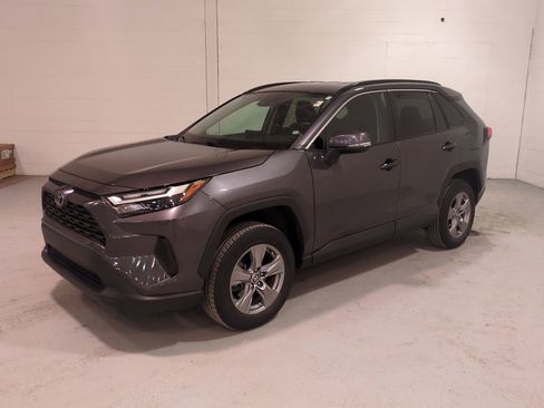 Used 2023 Toyota RAV4 XLE image 8