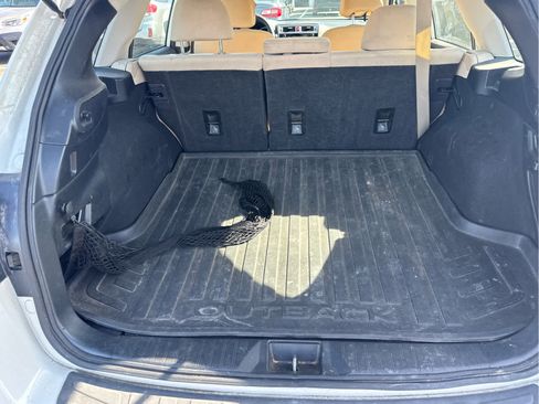 Used 2018 Subaru Outback 2.5i image 9