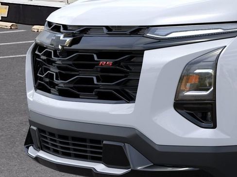 New 2026 Chevrolet Equinox RS w/ Convenience Package III FWD image 13