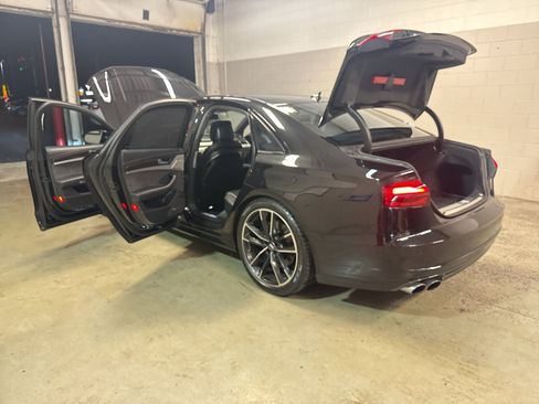 Used 2017 Audi S8 Plus AWD/4WD image 12