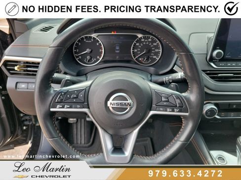 Used 2022 Nissan Altima 2.5 SR FWD image 19