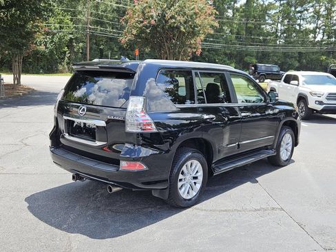 Used 2016 Lexus GX 460 w/ Premium Package AWD/4WD image 3