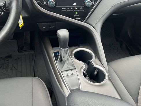 Certified 2023 Toyota Camry LE FWD image 21
