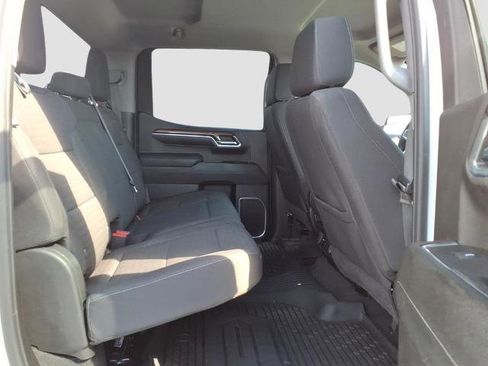 Used 2024 Chevrolet Silverado 1500 LT AWD/4WD image 12