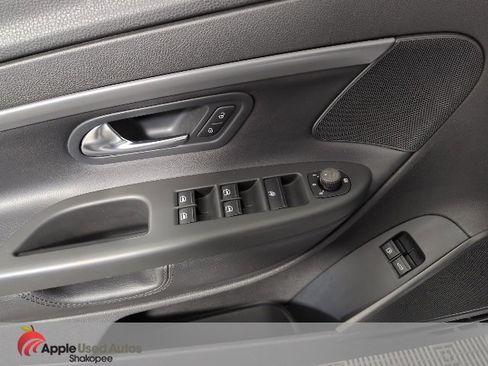 Used 2008 Volkswagen Eos Komfort image 11