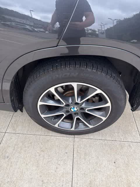 Used 2017 BMW X5 xDrive40e AWD/4WD image 9