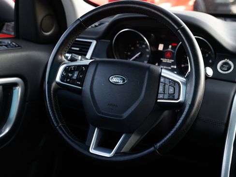 Used 2017 Land Rover Discovery Sport HSE image 29
