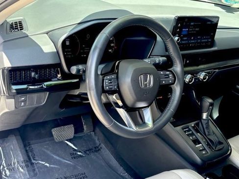 Used 2025 Honda CR-V EX-L image 17