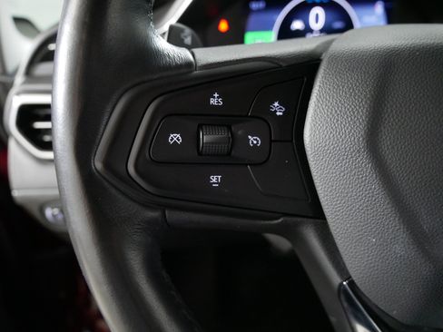 Used 2022 Chevrolet Bolt LT image 27