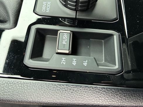 New 2026 Toyota Tundra SR5 AWD/4WD image 39