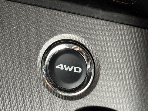 Used 2025 Mitsubishi Outlander Sport ES AWD/4WD image 18