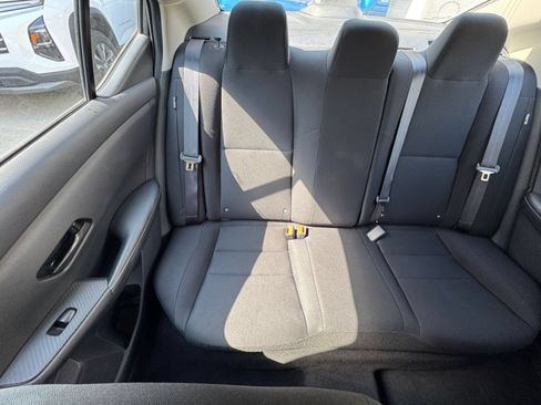 Used 2025 Nissan Sentra S FWD image 37