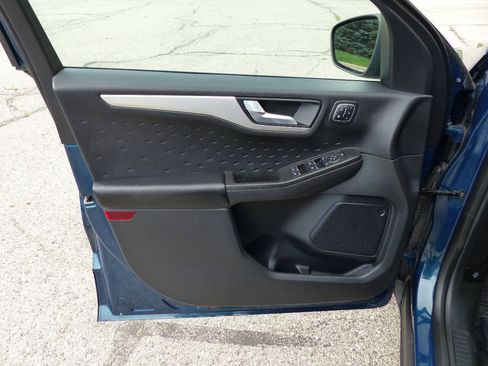 Used 2020 Ford Escape SEL AWD/4WD image 21