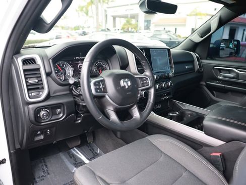 Used 2022 RAM 1500 Big Horn AWD/4WD image 15